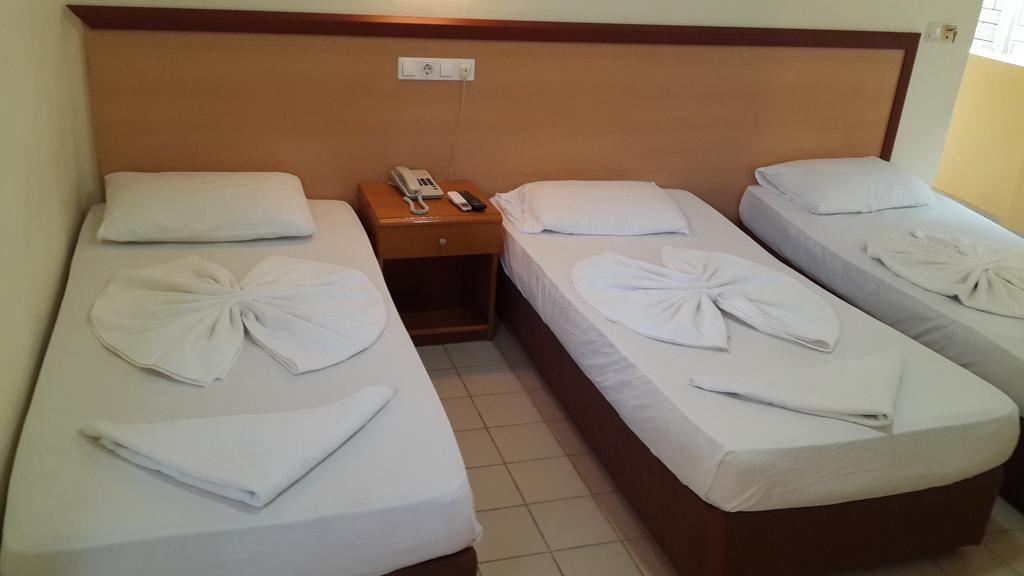 Caner Hotel Kemer Habitación foto
