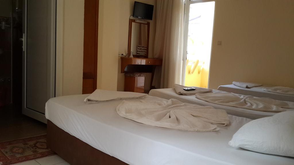Caner Hotel Kemer Habitación foto